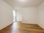 OG Schlafzimmer 1 mit Balkon - Erstbezug! 3‑Zimmer Maisonette-​Wohnung mit Garage in Döblinger Bestlage